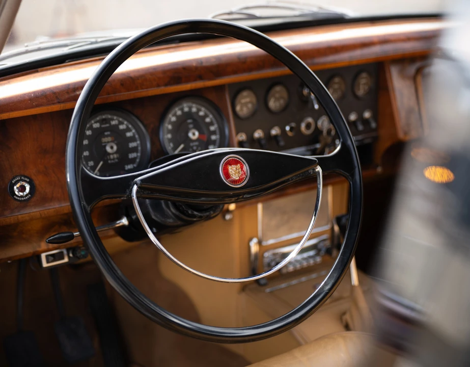 1962 Jaguar Mark II - Image 16 of 31