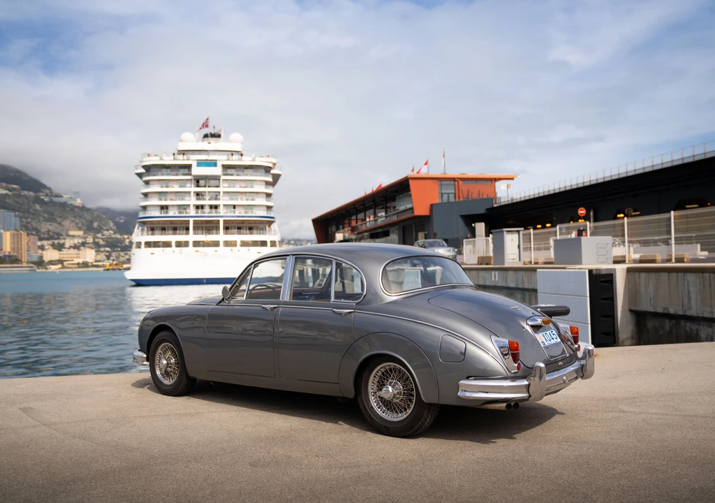 1962 Jaguar Mark II - Image 9 of 31