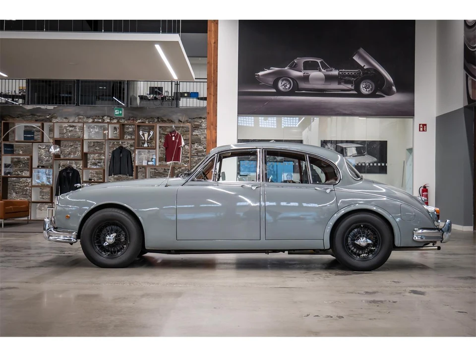 1962 Jaguar Mark II - Image 12 of 30