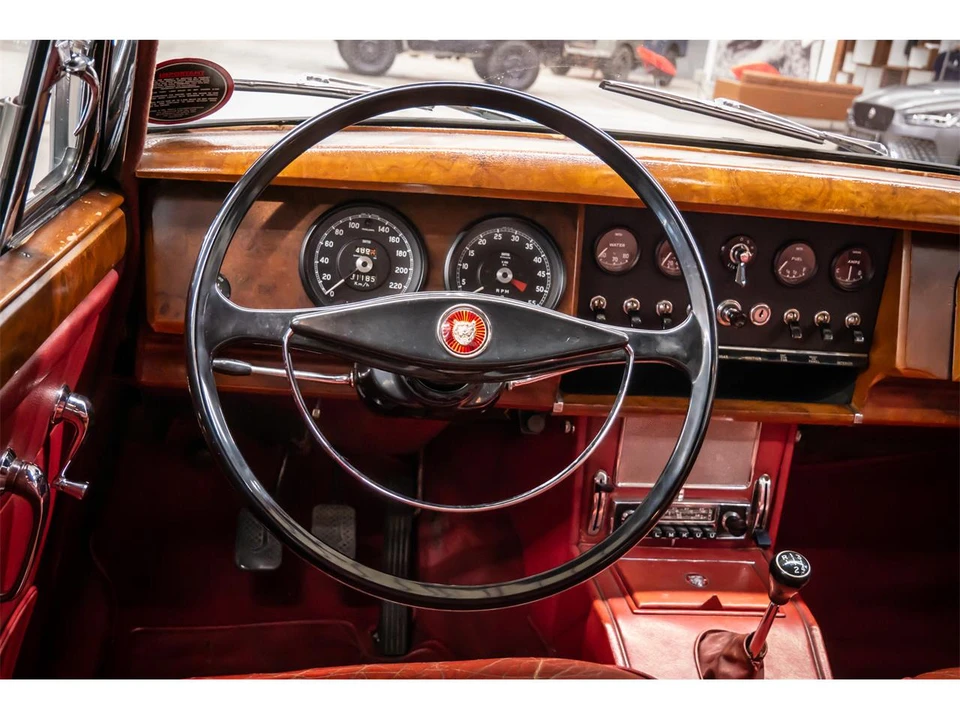 1962 Jaguar Mark II - Image 21 of 30