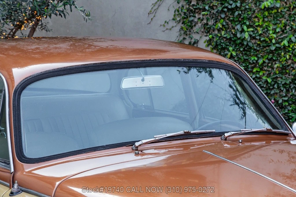 1962 Jaguar Mark II - Image 9 of 12