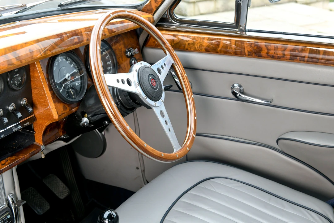 1962 Jaguar Mark II - Image 21 of 31