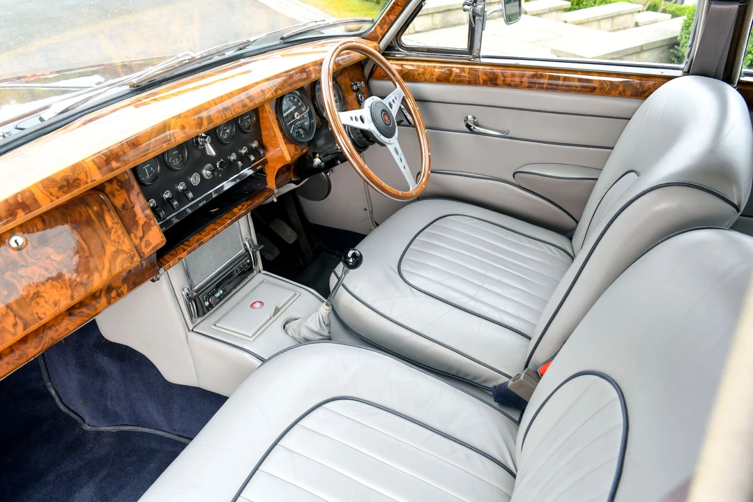 1962 Jaguar Mark II - Image 22 of 31