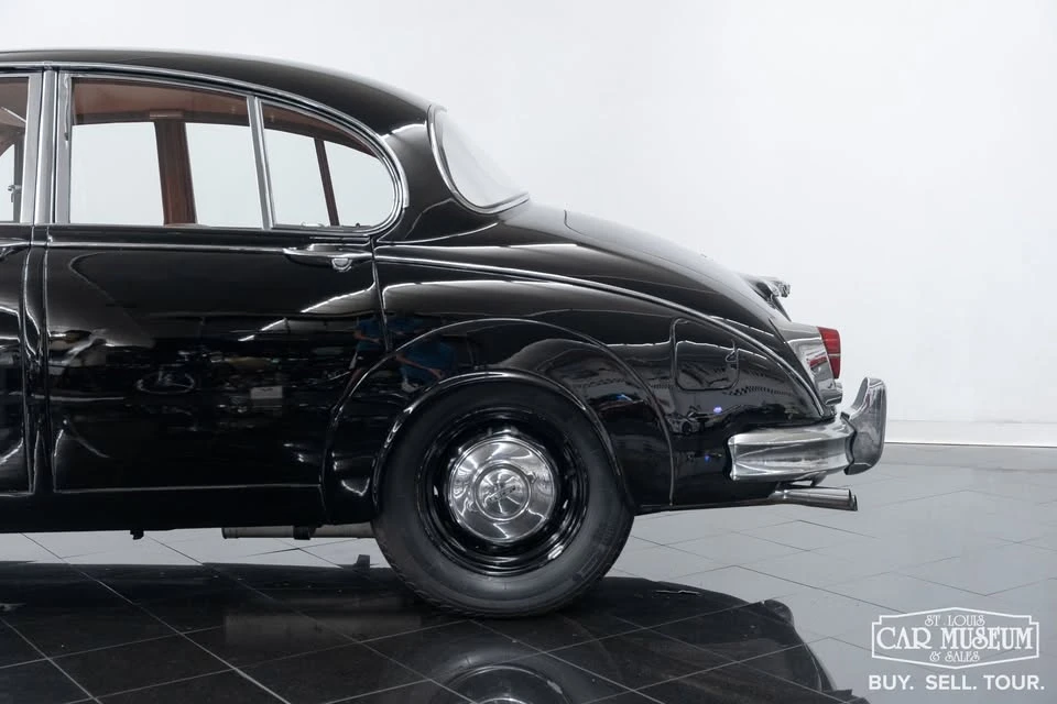 1962 Jaguar Mark II - Image 8 of 20