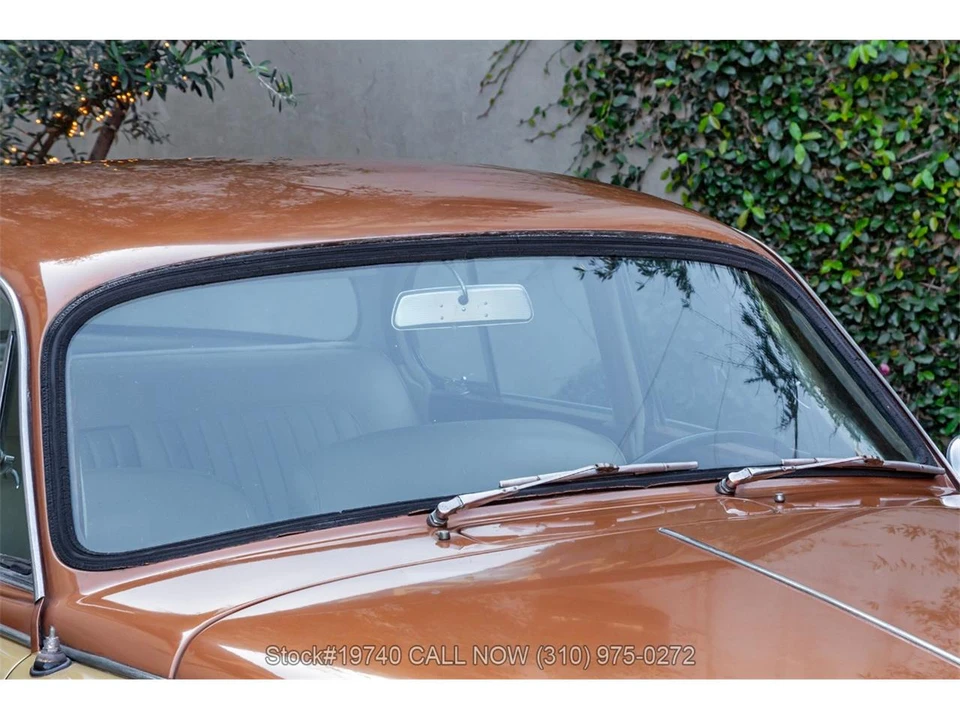 1962 Jaguar Mark II - Image 9 of 31