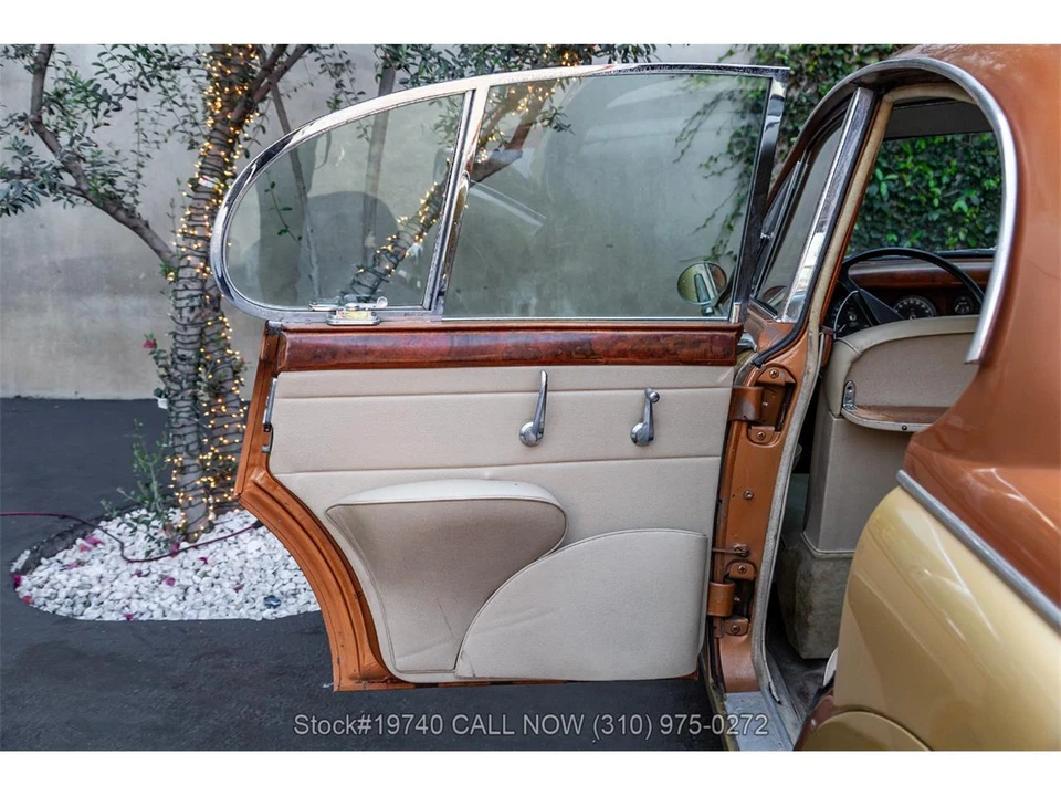 1962 Jaguar Mark II - Image 19 of 31