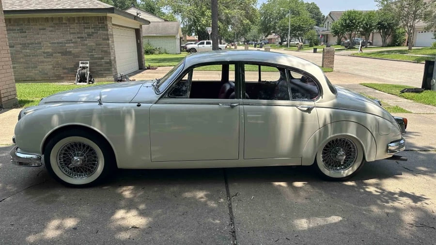 1962 Jaguar Mark II - Image 9 of 29