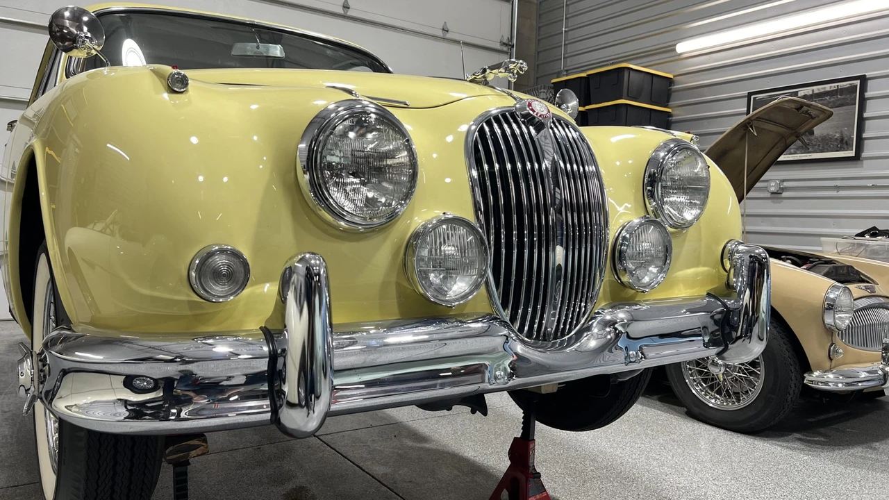 1962 Jaguar Mark II - Image 8 of 31