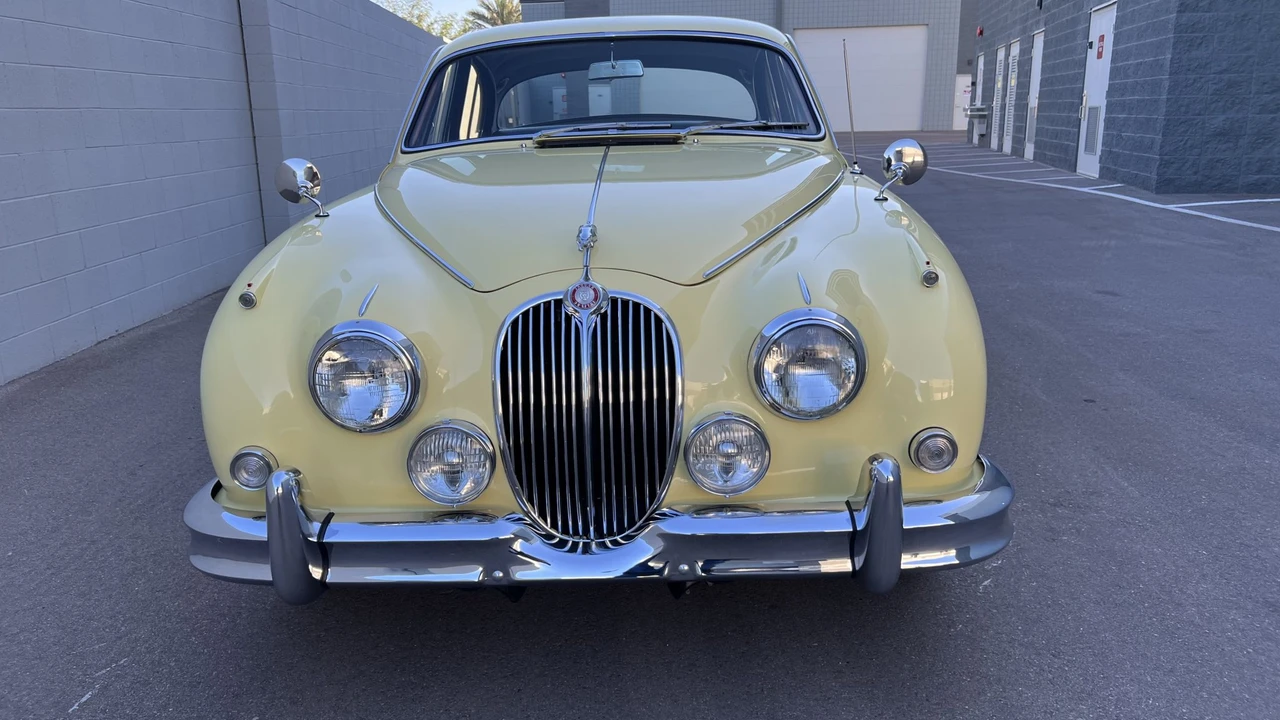 1962 Jaguar Mark II - Image 3 of 31