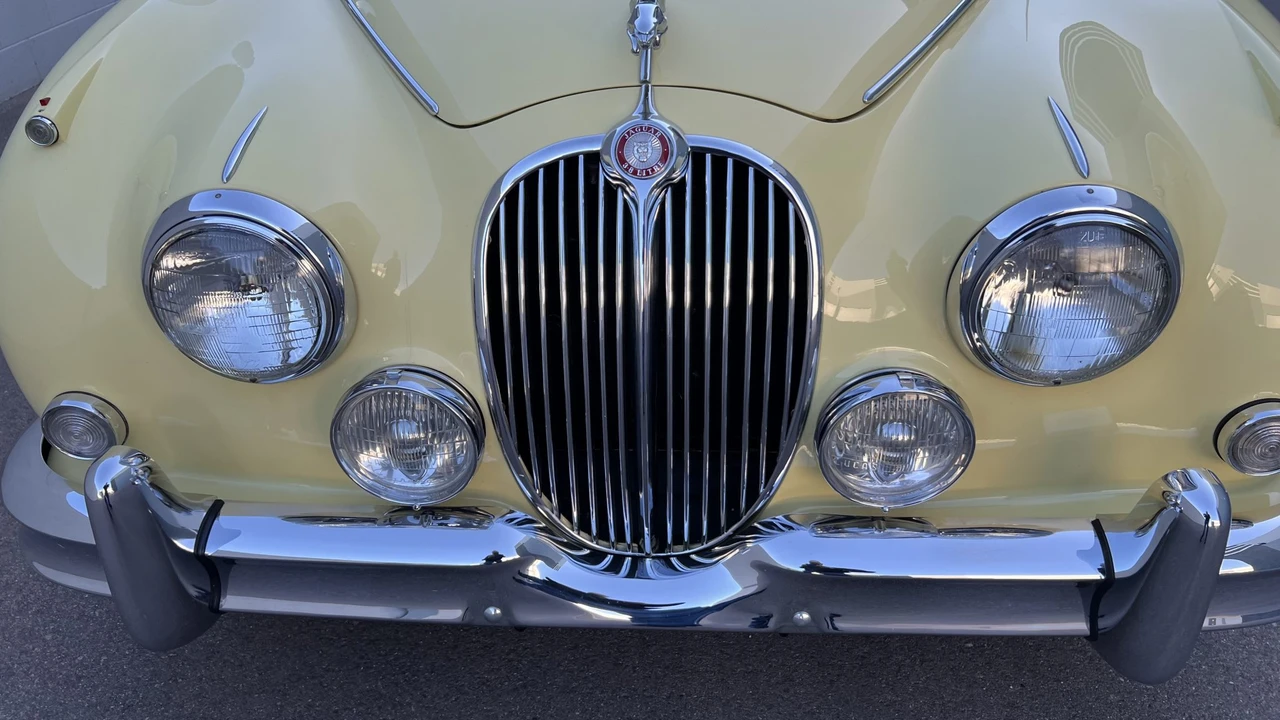 1962 Jaguar Mark II - Image 9 of 31