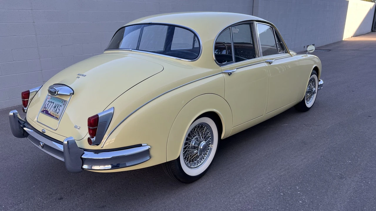1962 Jaguar Mark II - Image 5 of 31