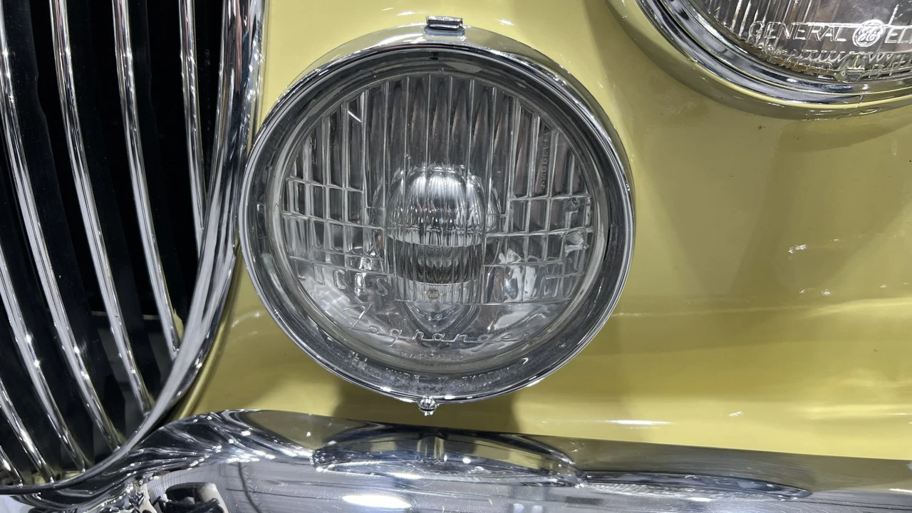 1962 Jaguar Mark II - Image 10 of 31