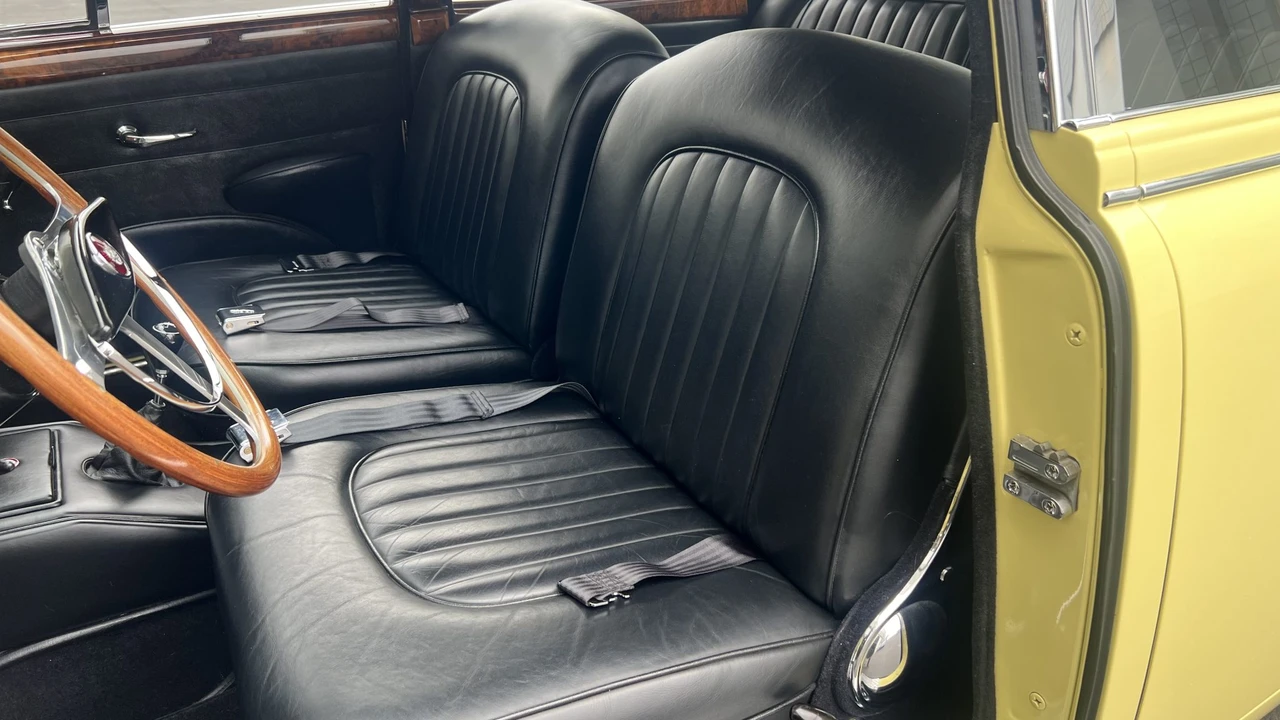 1962 Jaguar Mark II - Image 29 of 31