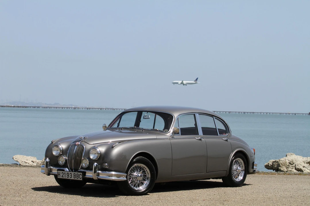 1962 Jaguar Mark II - Image 9 of 31