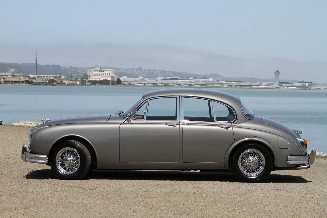 1962 Jaguar Mark II - Image 22 of 31