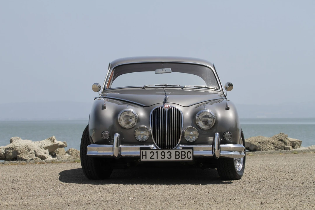 1962 Jaguar Mark II - Image 5 of 31
