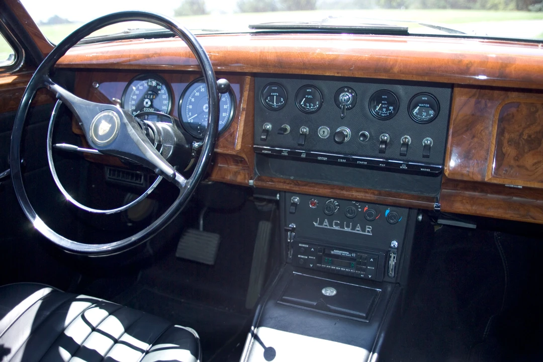 1962 Jaguar Mark II - Image 3 of 6