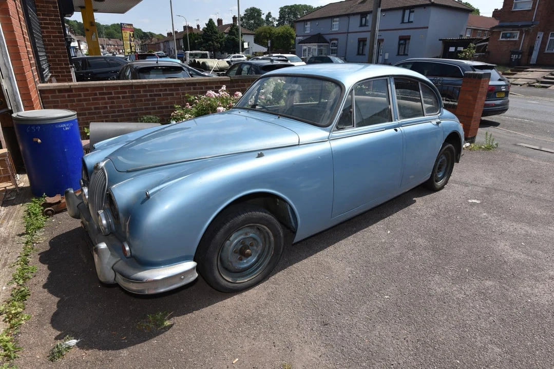 1962 Jaguar Mark II - Image 8 of 30