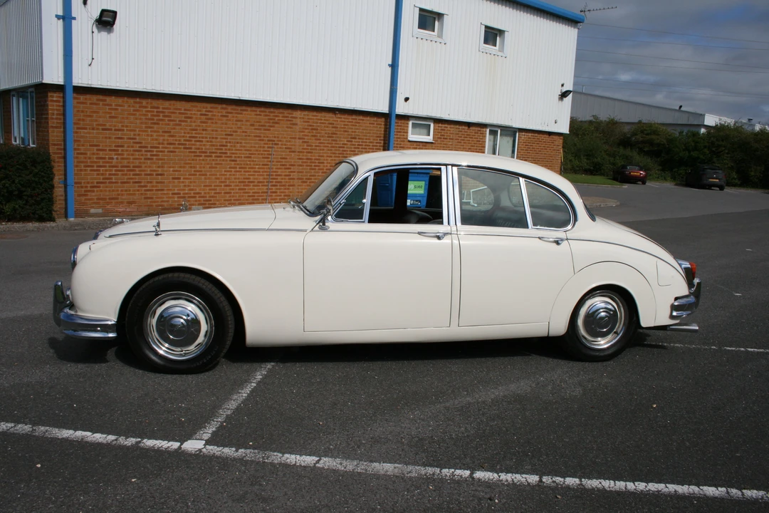 1962 Jaguar Mark II - Image 13 of 26