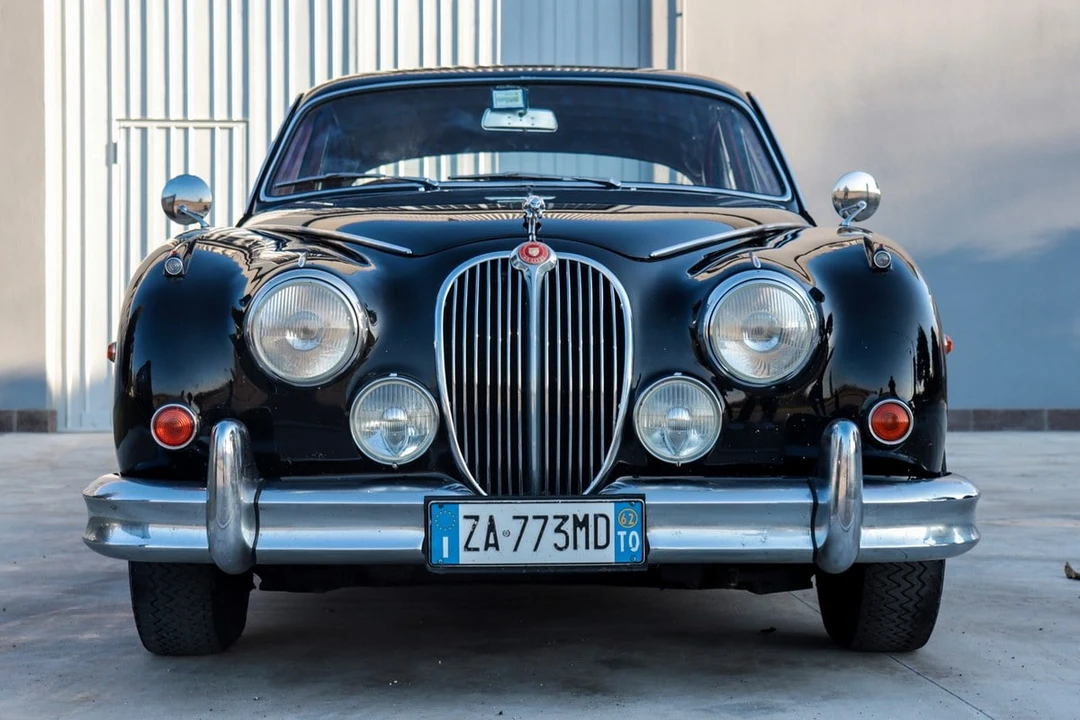 1962 Jaguar Mark II - Image 2 of 30