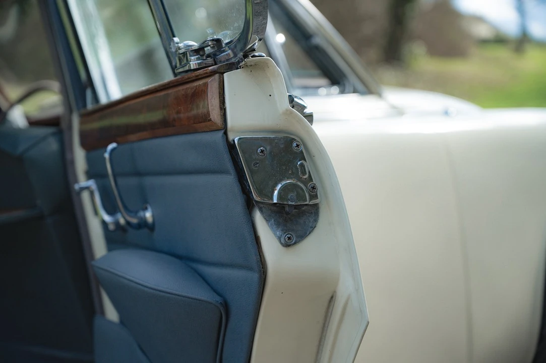 1962 Jaguar Mark II - Image 25 of 30