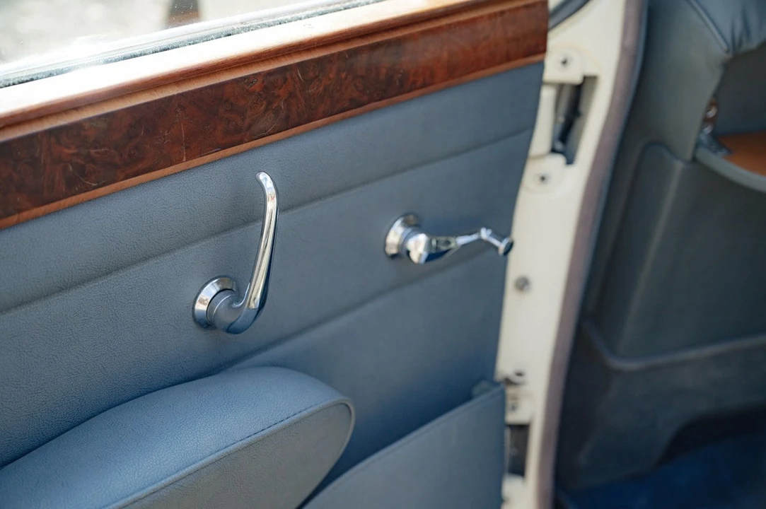 1962 Jaguar Mark II - Image 16 of 30