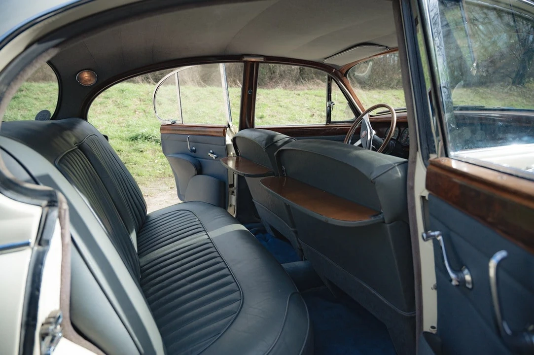 1962 Jaguar Mark II - Image 22 of 30