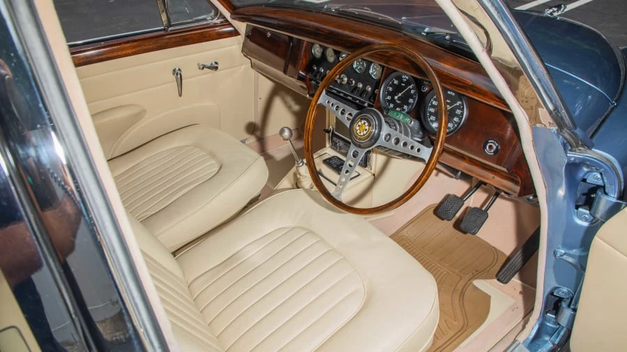 1962 Jaguar Mark II - Image 5 of 20