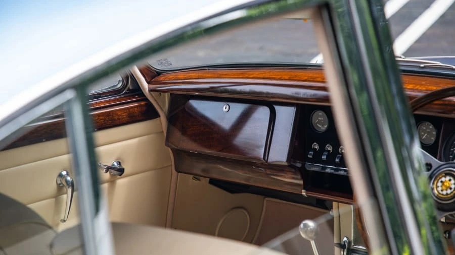1962 Jaguar Mark II - Image 11 of 20