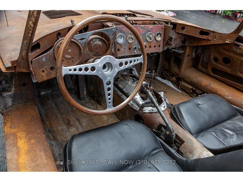 1962 Jaguar E-Type Series 1 - Image 16 of 31