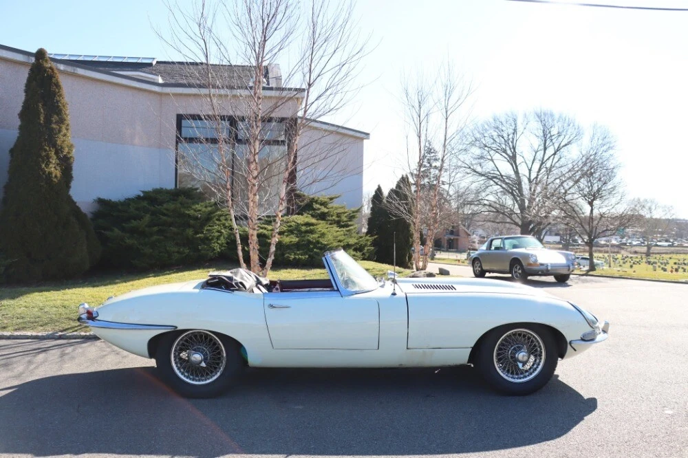 1962 Jaguar E-Type Series 1 - Image 3 of 8