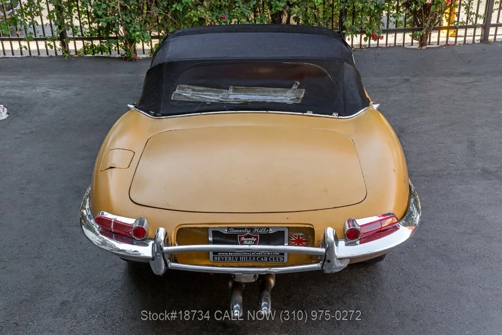 1962 Jaguar E-Type Series 1 - Image 11 of 12