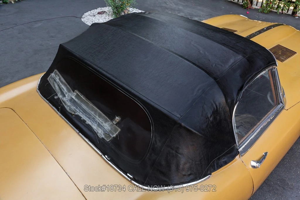 1962 Jaguar E-Type Series 1 - Image 12 of 24