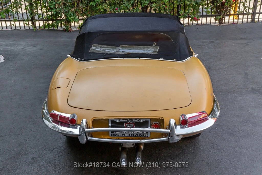 1962 Jaguar E-Type Series 1 - Image 11 of 24