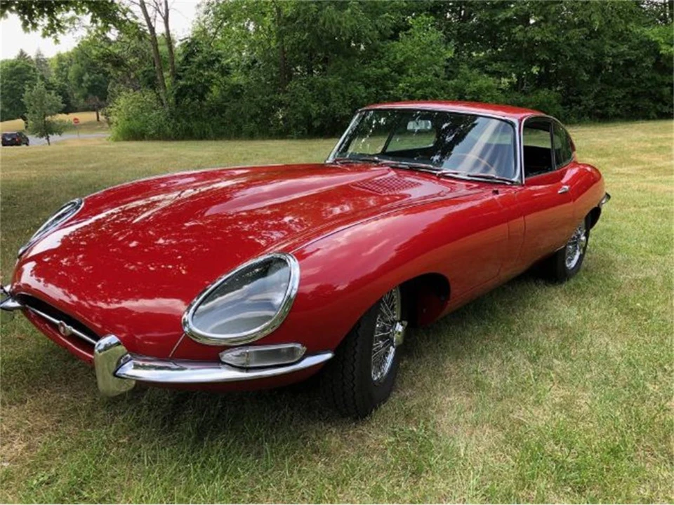 1962 Jaguar E-Type Series 1 - Image 10 of 30