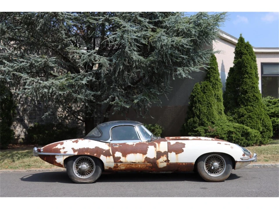 1962 Jaguar E-Type Series 1 - Image 3 of 8