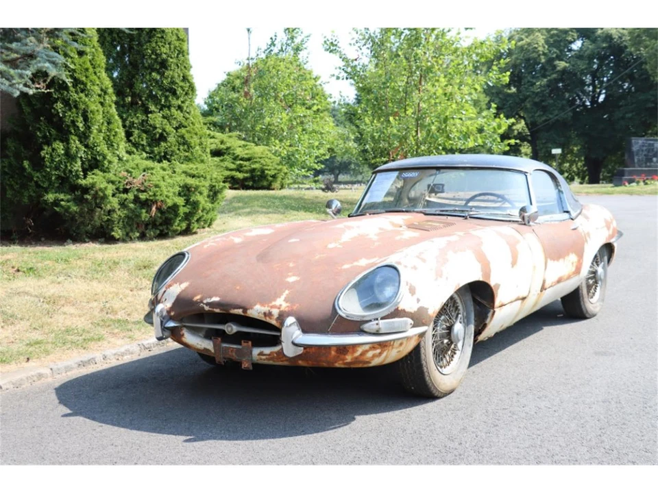 1962 Jaguar E-Type Series 1 - Image 2 of 8