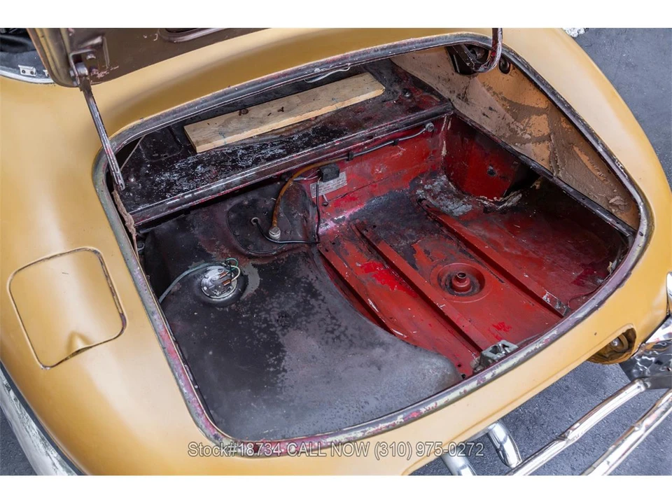 1962 Jaguar E-Type Series 1 - Image 27 of 31