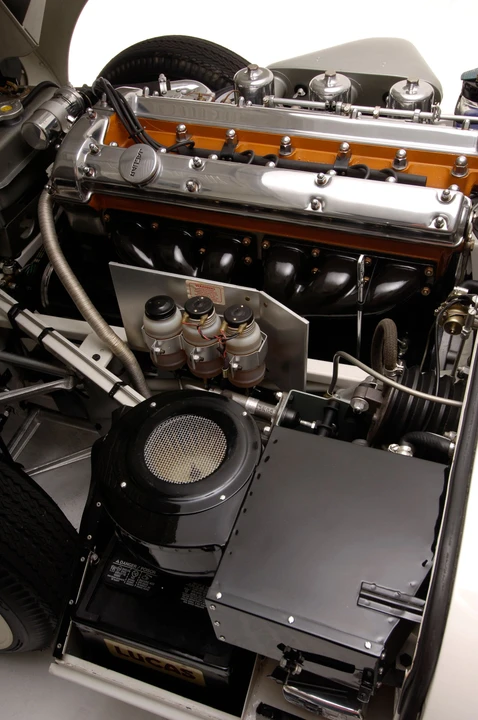 1962 Jaguar E-Type Series 1 - Image 5 of 6