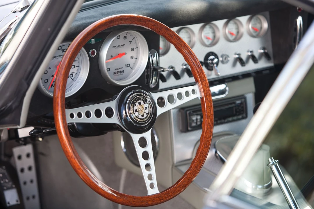 1962 Jaguar E-Type Series 1 - Image 7 of 19