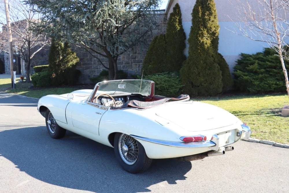 1962 Jaguar E-Type Series 1 - Image 6 of 8