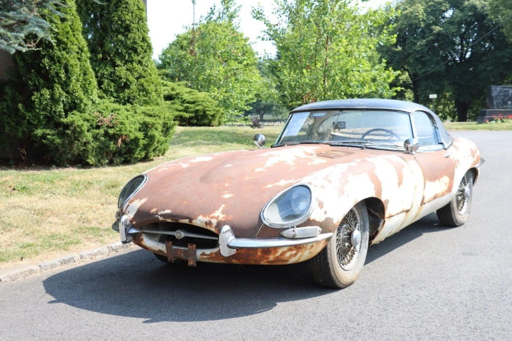 1962 Jaguar E-Type Series 1 - Image 2 of 8