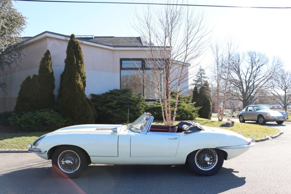 1962 Jaguar E-Type Series 1 - Image 4 of 8