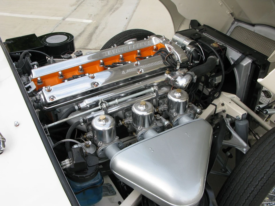 1962 Jaguar E-Type Series 1 - Image 4 of 7