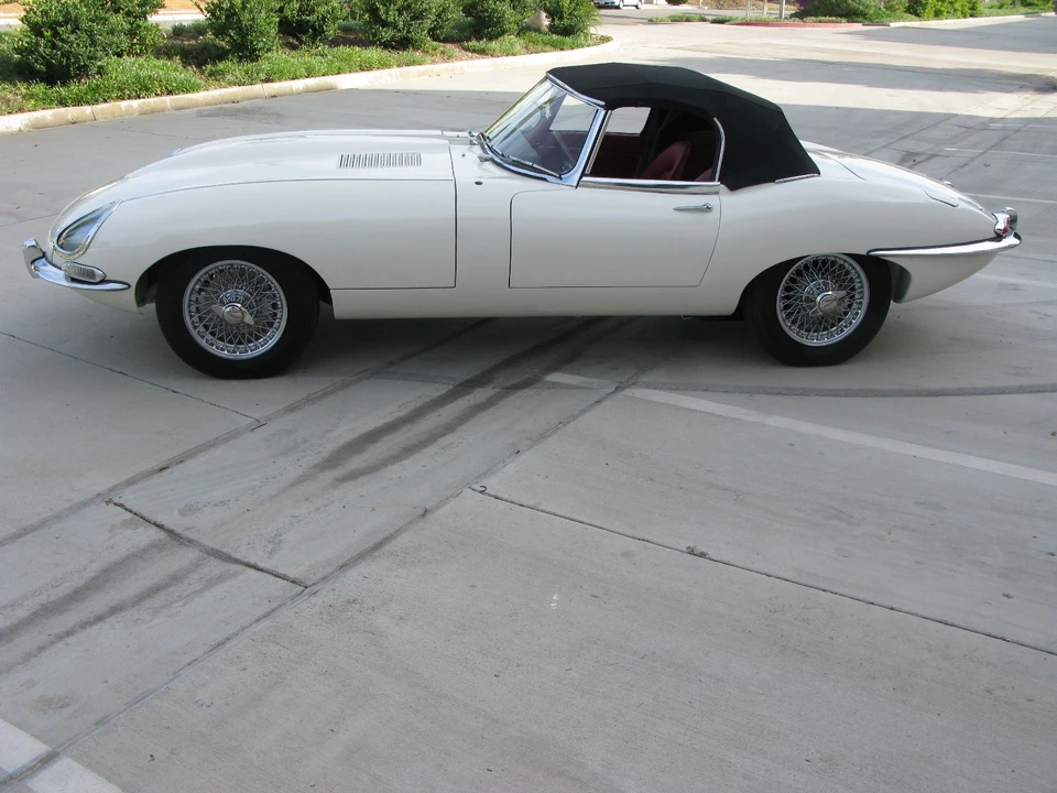 1962 Jaguar E-Type Series 1 - Image 7 of 7