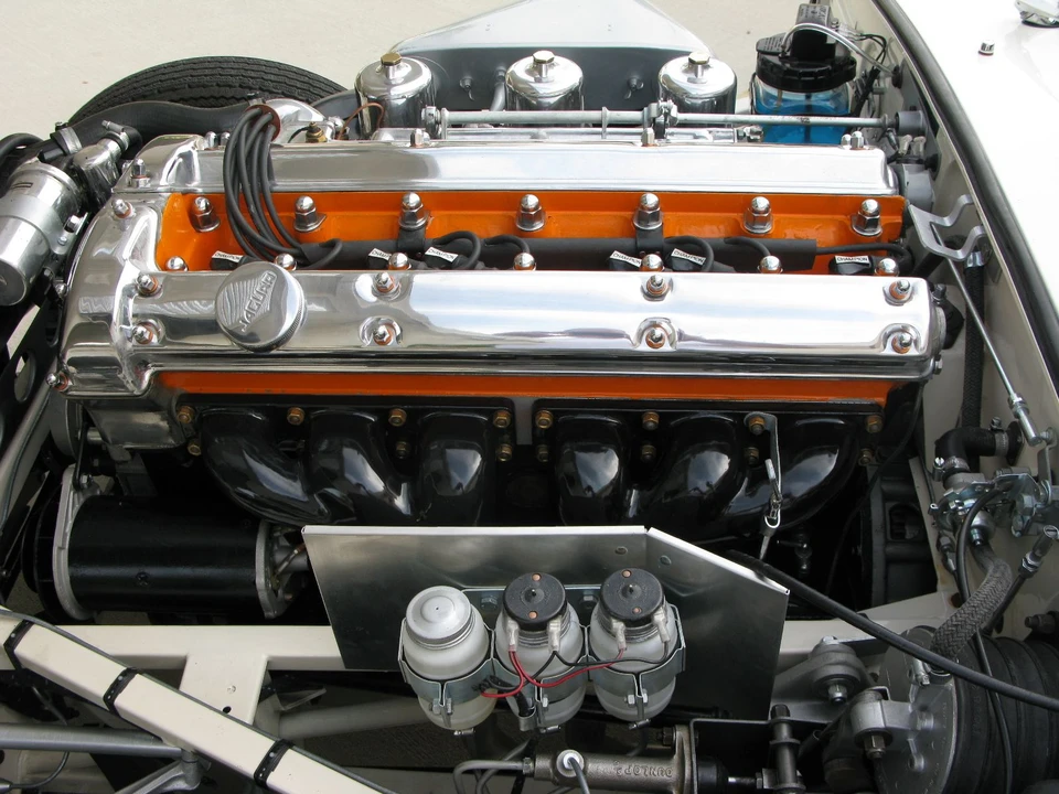 1962 Jaguar E-Type Series 1 - Image 2 of 7