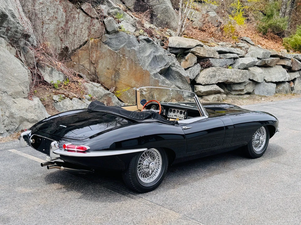 1962 Jaguar E-Type Series 1 - Image 11 of 31