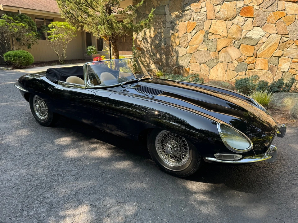 1962 Jaguar E-Type Series 1 - Image 17 of 31
