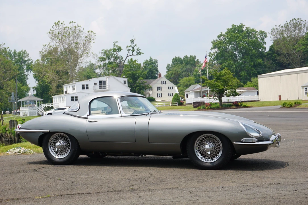 1962 Jaguar E-Type Series 1 - Image 16 of 31