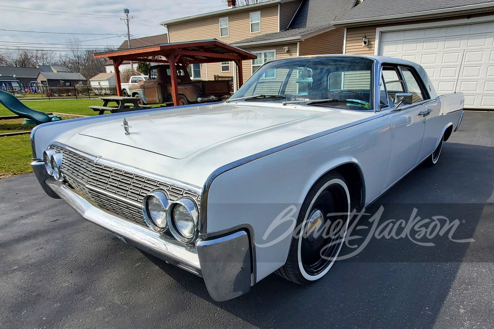 1962 Lincoln Continental 4th Gen - Image 11 of 31